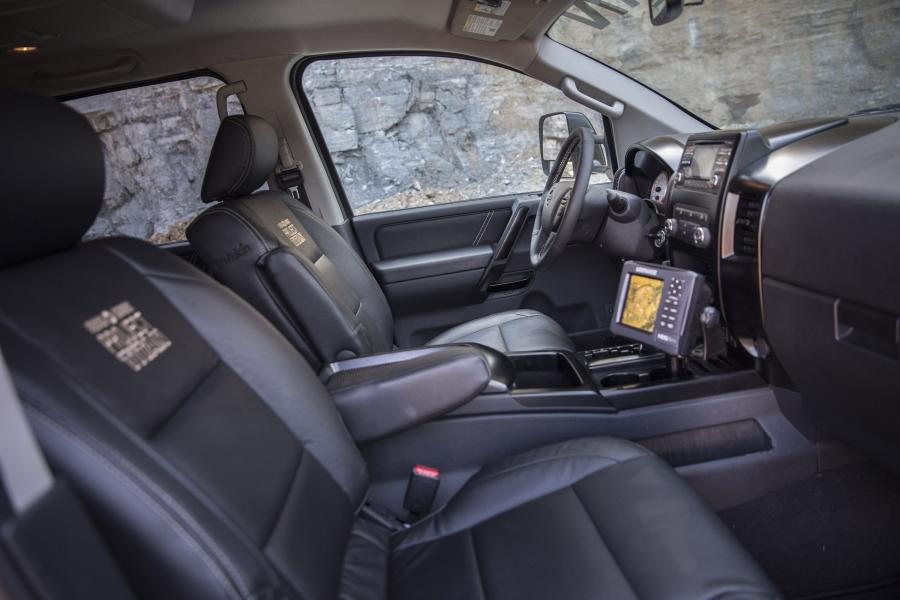  Nissan Project Titan 2014 года  (фото 13 из 37)